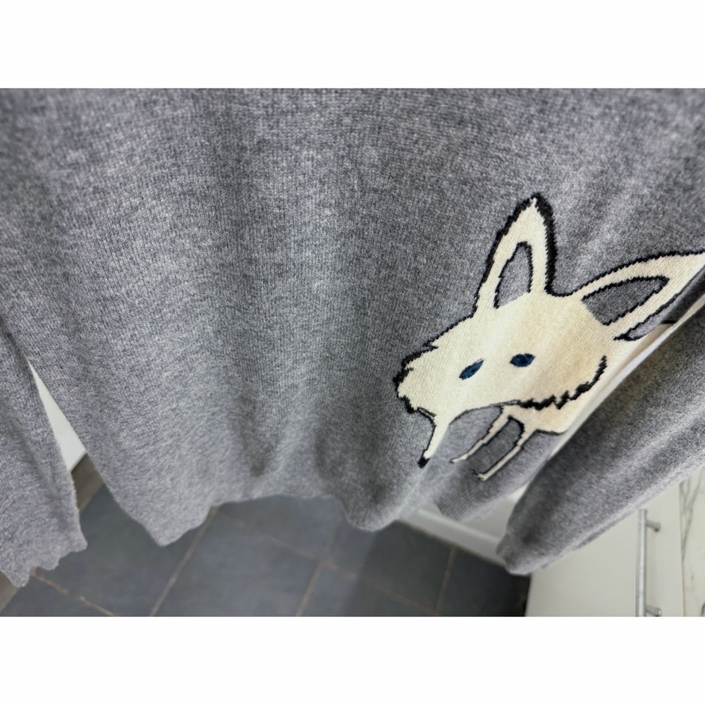 Burberry Brit Fox Wraparound Gray Crewneck Sweater Cashmere Wool Animal Print S - Picture 8 of 15